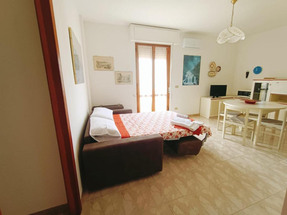 Apartment Europa37 *